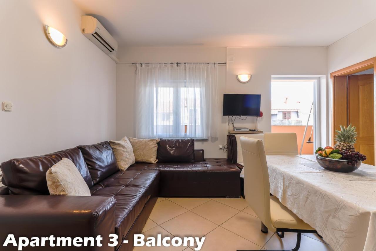 Apartments Juric Врсар Экстерьер фото