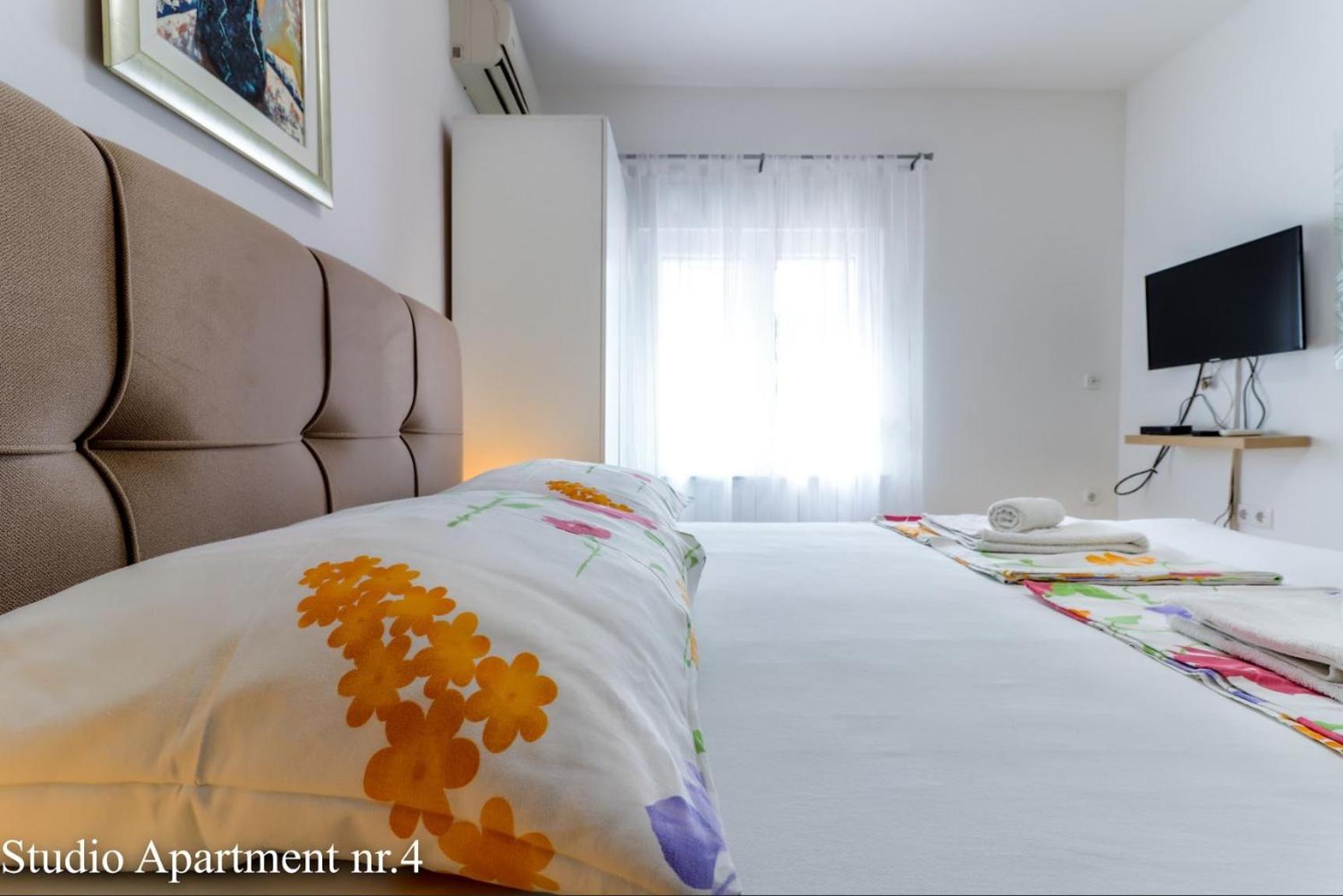 Apartments Juric Врсар Экстерьер фото