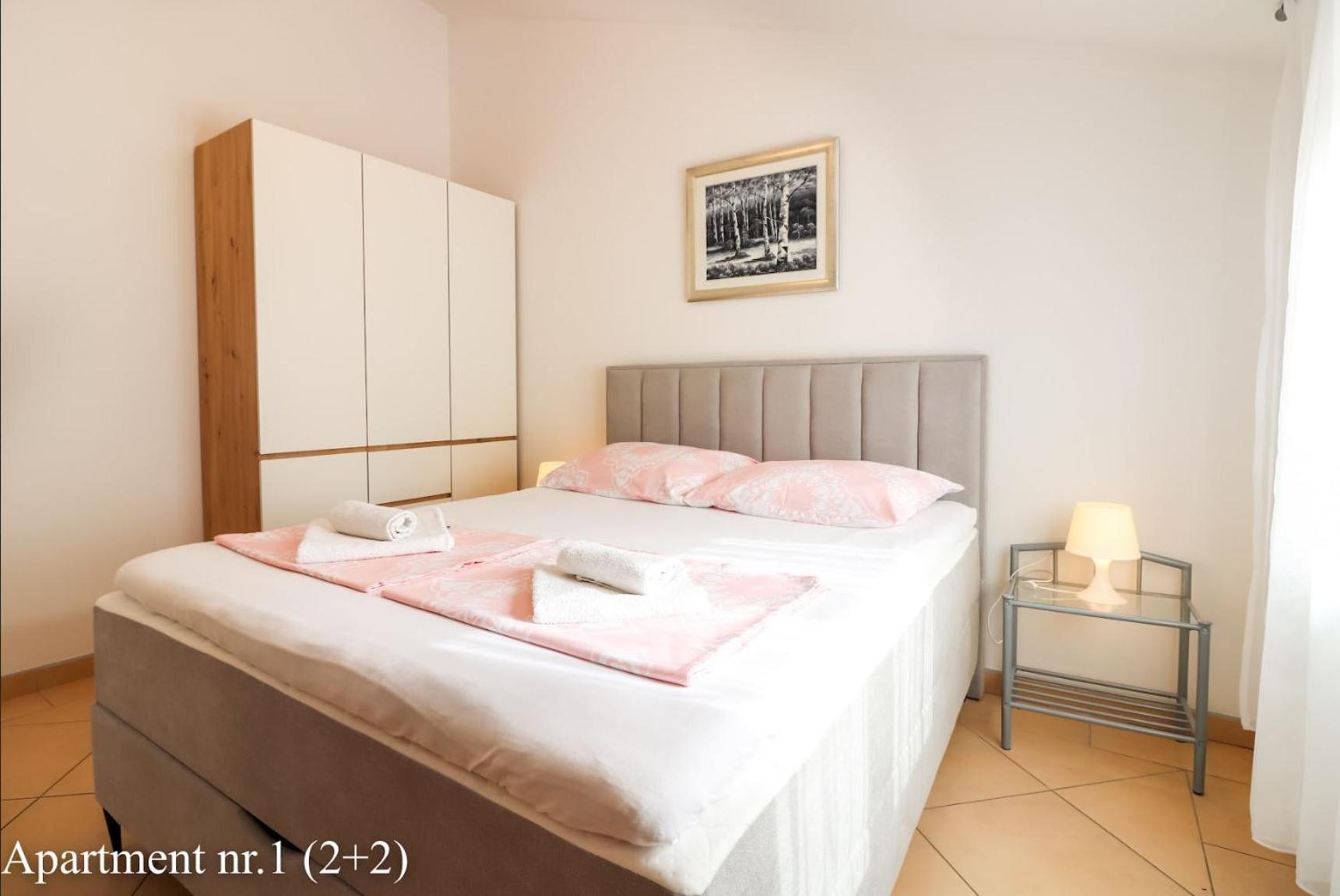Apartments Juric Врсар Экстерьер фото