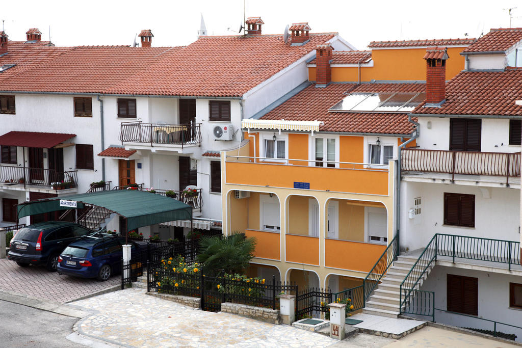 Apartments Juric Врсар Экстерьер фото